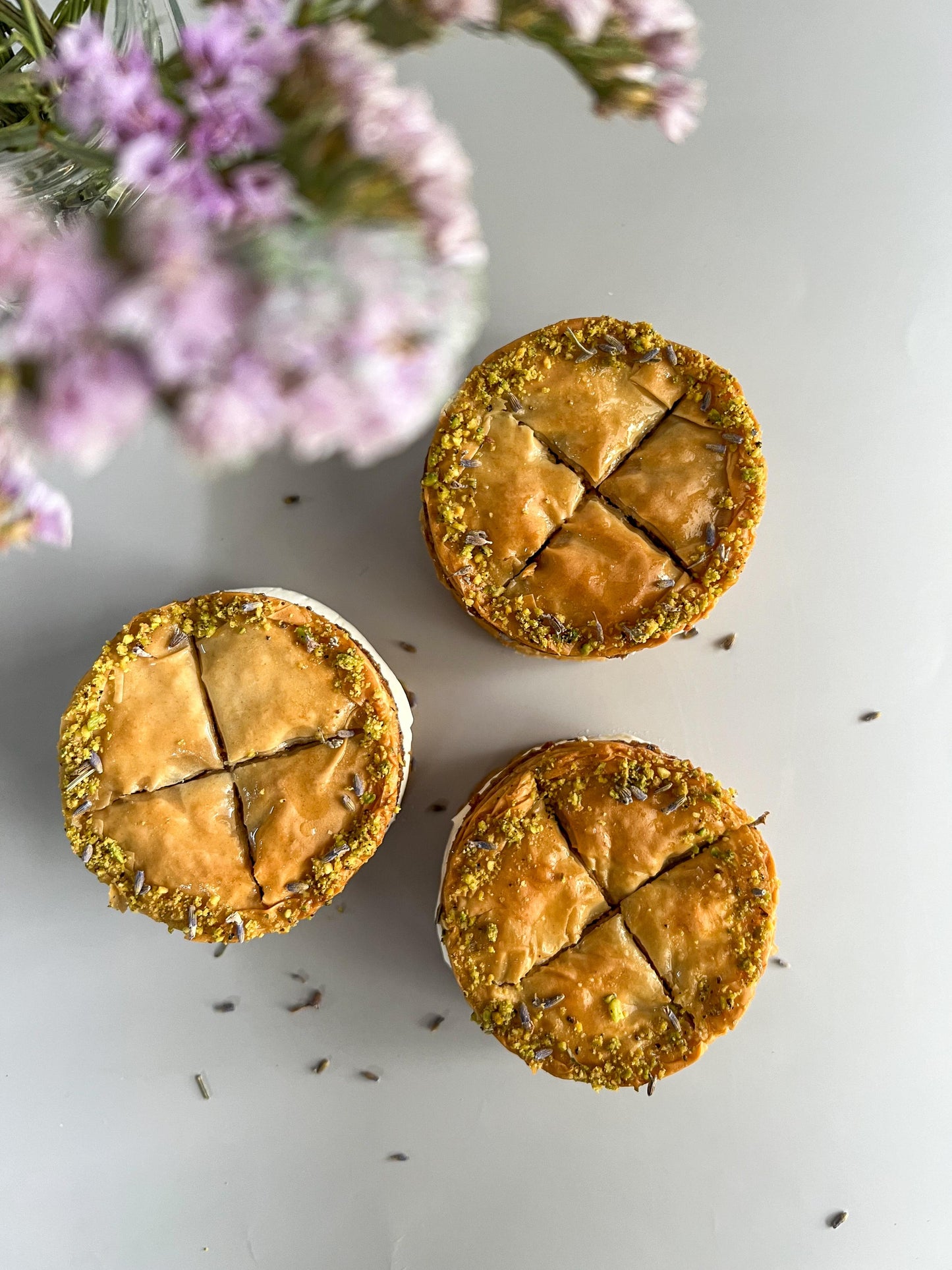 Baklava Creamcheese Pistachio Cake